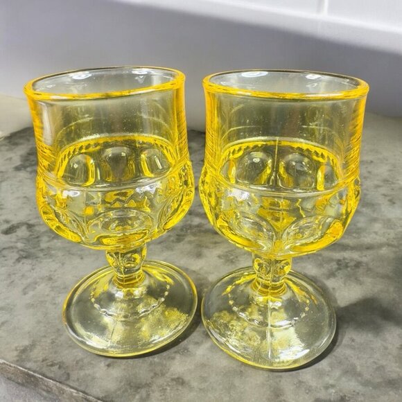 Indiana Glass Kings Crown Thumbprint Yellow Goblet Small Cups Glasses Set 2 VTG - Picture 1 of 13